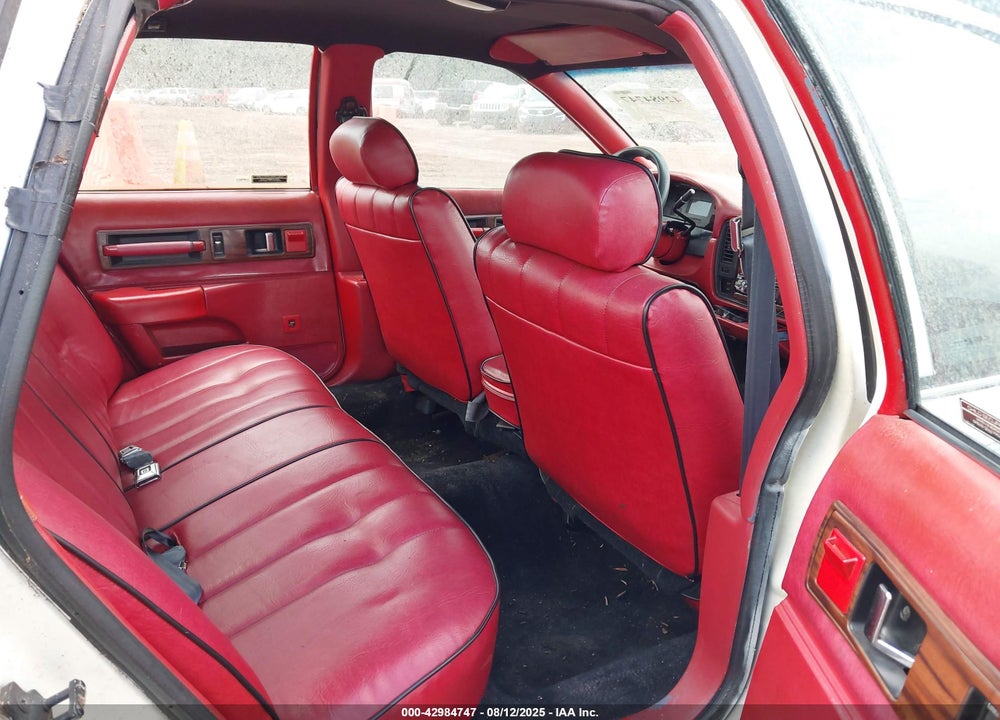 1994 CHEVROLET CAPRICE CLASSIC LS VIN: 1G1BN52W4RR110415