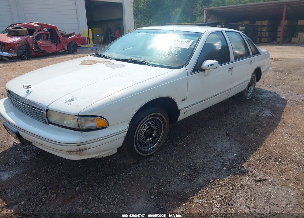 1994 CHEVROLET CAPRICE CLASSIC LS VIN: 1G1BN52W4RR110415