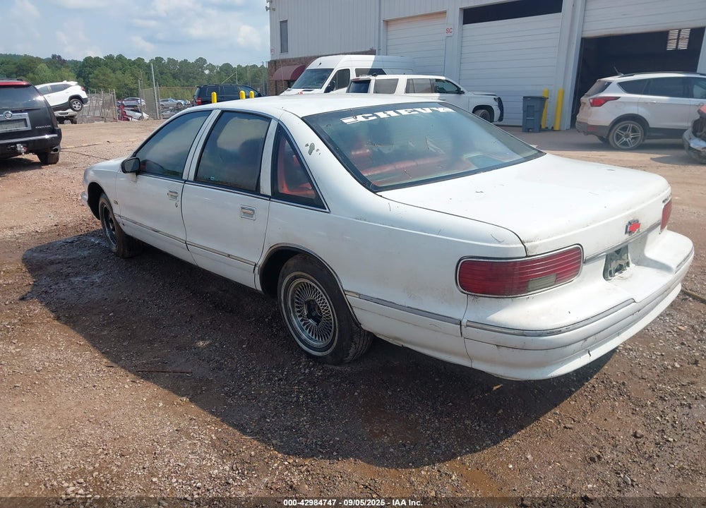 1994 CHEVROLET CAPRICE CLASSIC LS VIN: 1G1BN52W4RR110415