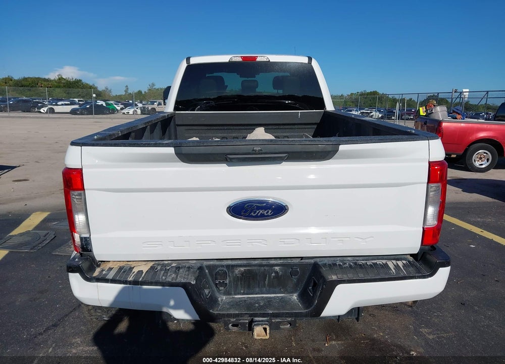 2018 FORD F-250 VIN: 1FT7W2B64JEB26408