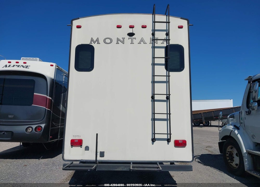 2016 KEYSTONE RV MONTANA 3790 RD 5TH WHEEL TRAVEL TRAILER VIN: 4YDF37921G4702455