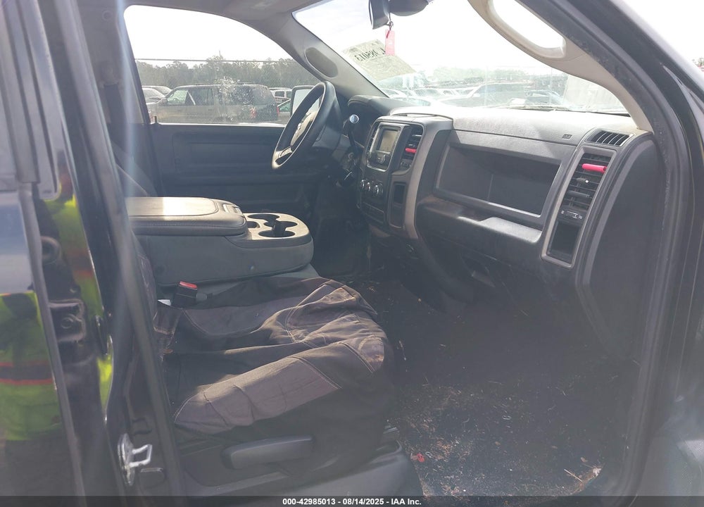 2014 RAM 1500 EXPRESS VIN: 1C6RR6FT0ES306832
