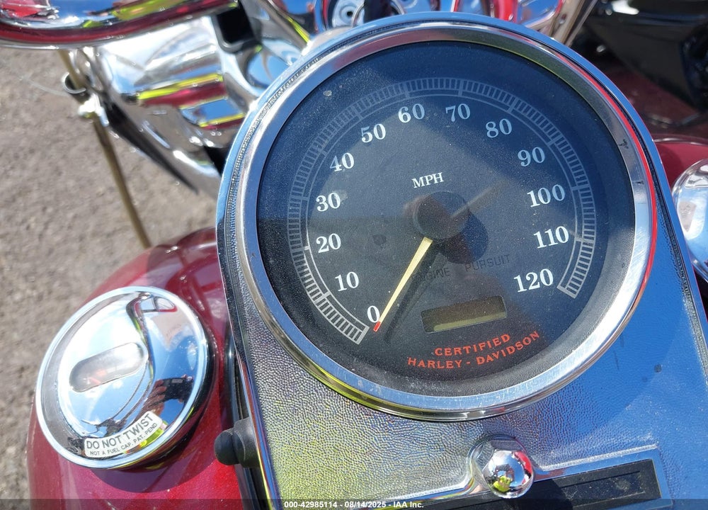 2000 HARLEY-DAVIDSON FLHRI VIN: 1HD1FBW17YY609368