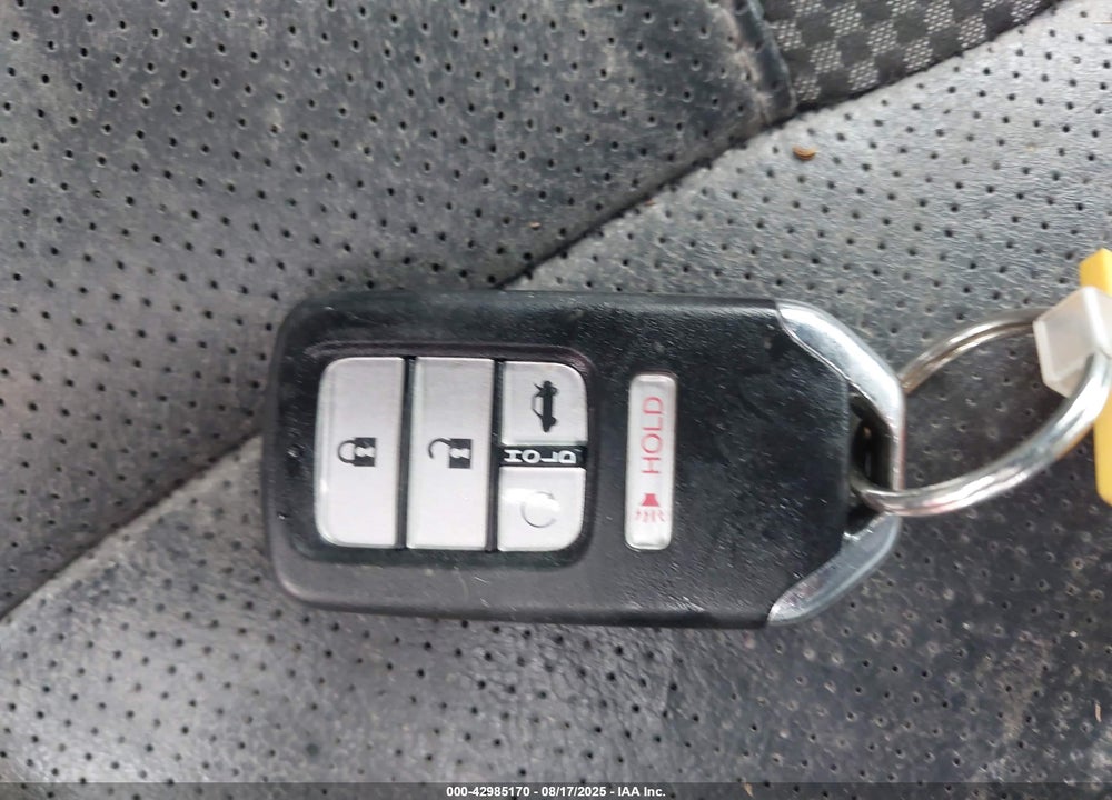 2019 HONDA CIVIC VIN: 19XFC1F70KE010288