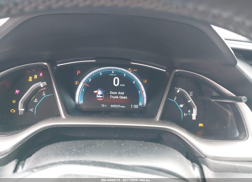 2019 HONDA CIVIC VIN: 19XFC1F70KE010288