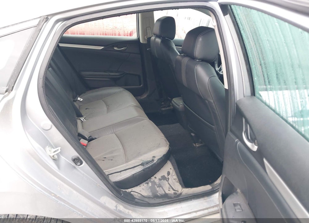 2019 HONDA CIVIC VIN: 19XFC1F70KE010288