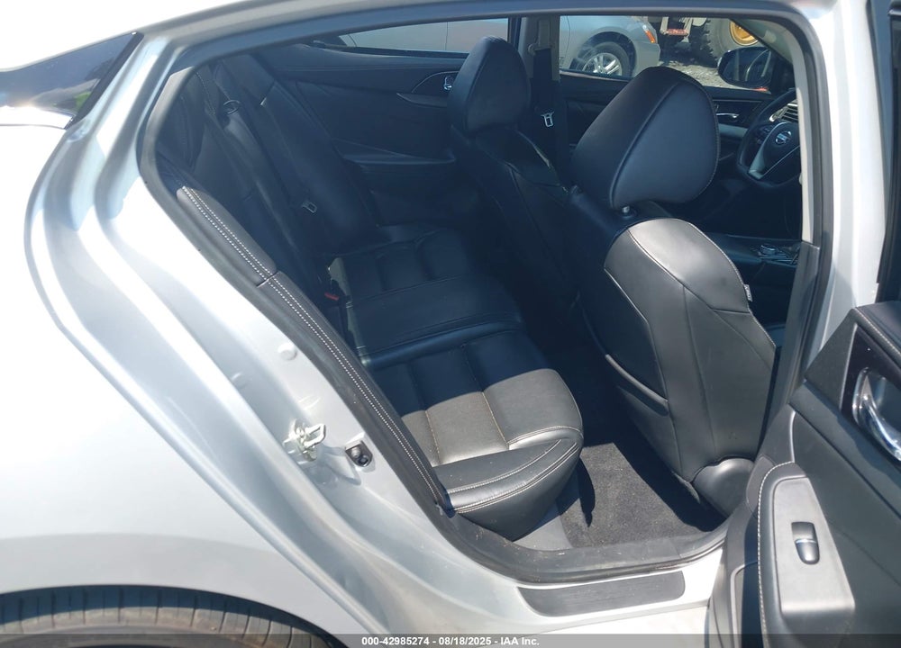 2018 NISSAN MAXIMA VIN: 1N4AA6AP0JC392628
