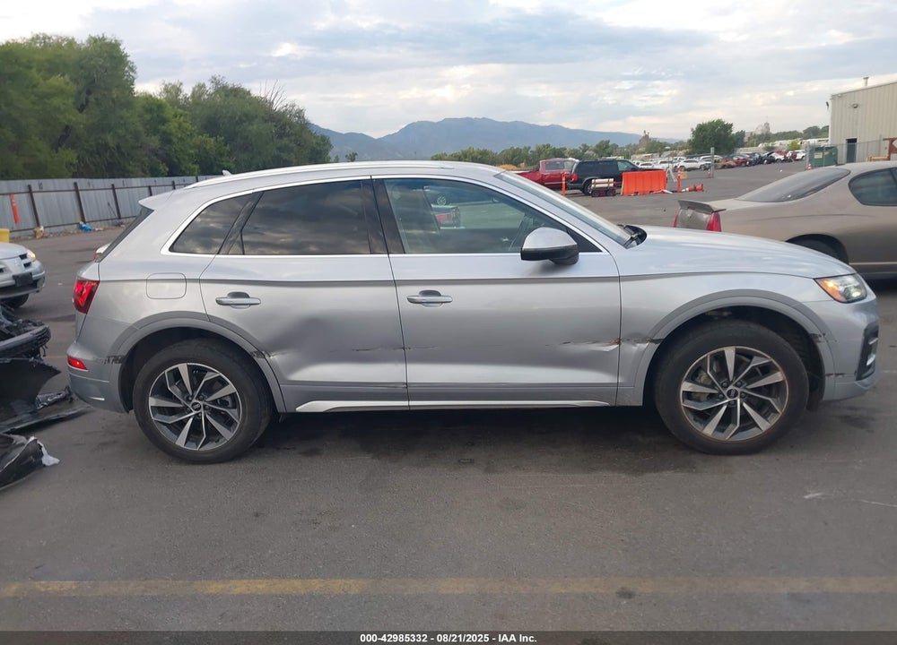 2021 AUDI Q5 VIN: WA1AAAFY6M2070689