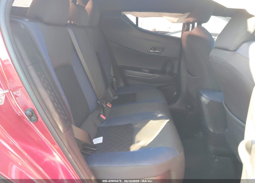 2021 TOYOTA C-HR VIN: NMTKHMBX8MR133996