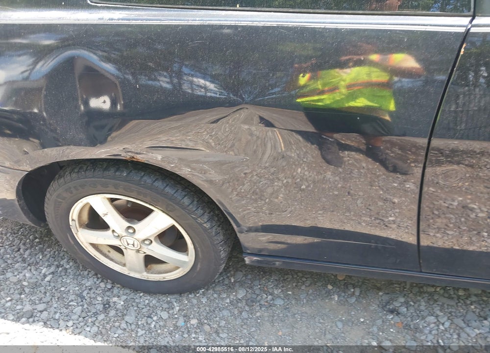 2004 HONDA ACCORD 2.4 EX VIN: 1HGCM72574A000680