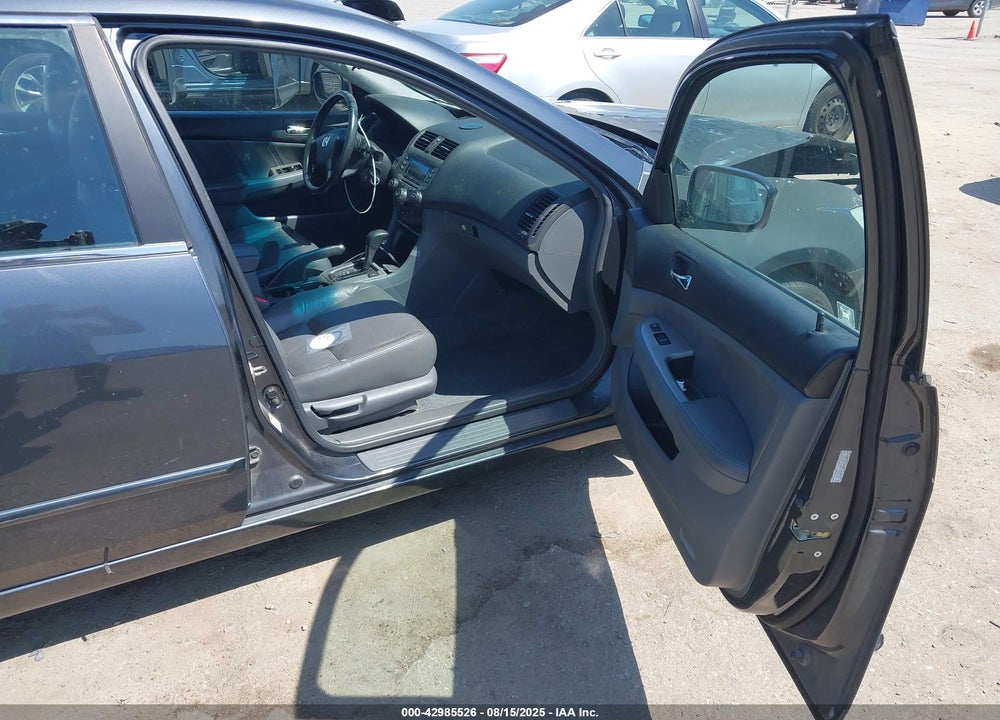 2007 HONDA ACCORD VIN: 1HGCM56897A043656