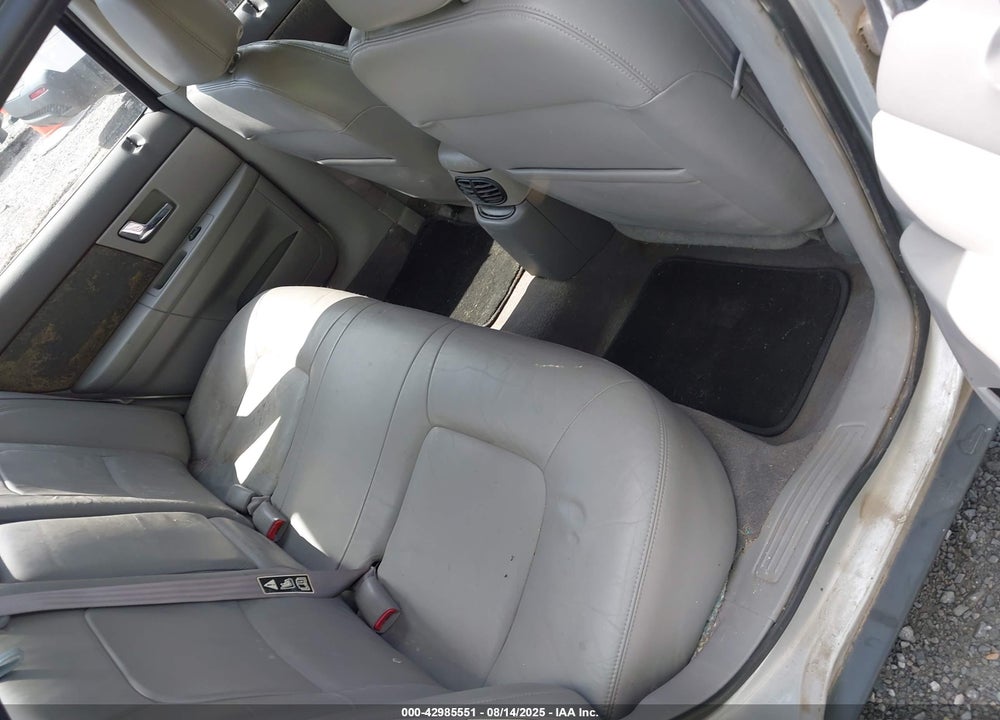2001 FORD TAURUS SES VIN: 1FAFP55U01A276078