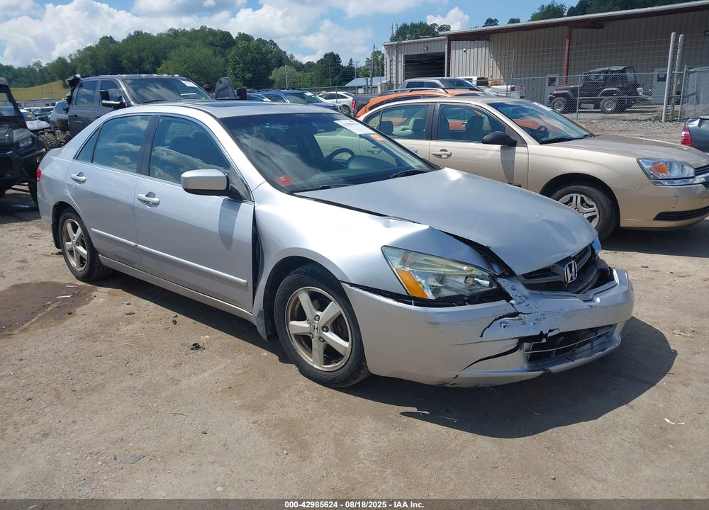 2003 HONDA ACCORD 2.4 EX VIN: JHMCM56613C060431