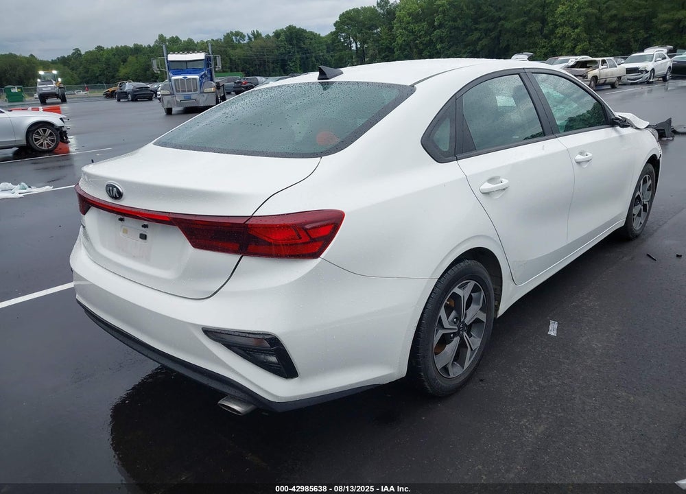 2019 KIA FORTE VIN: 3KPF24AD2KE083096