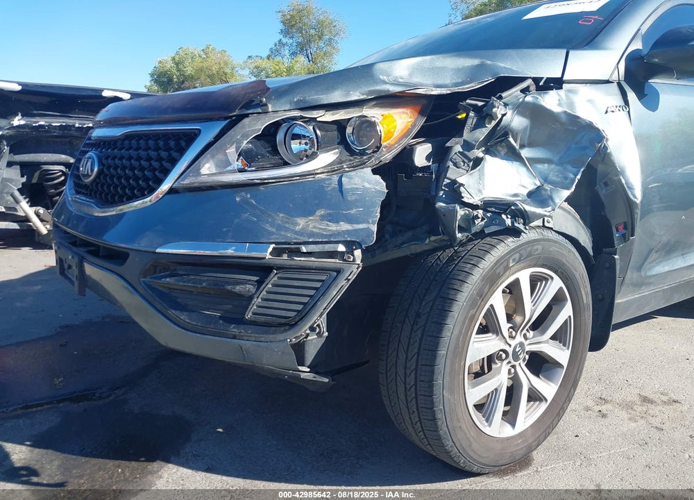 2014 KIA SPORTAGE VIN: KNDPBCAC2E7604828