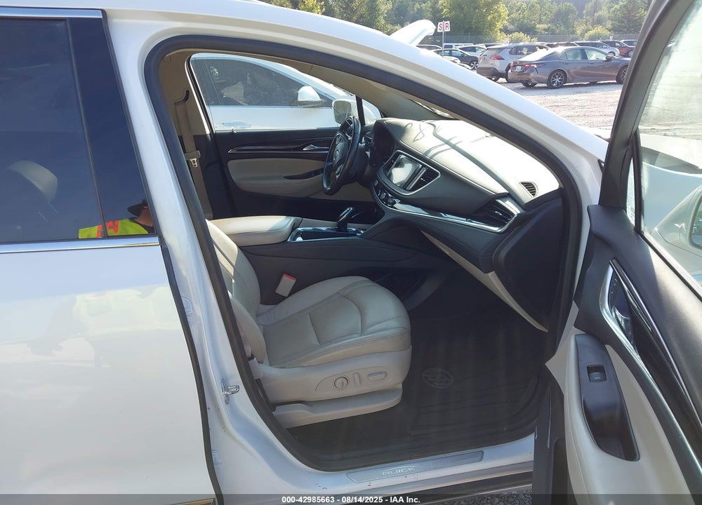 2018 BUICK ENCLAVE VIN: 5GAEVBKWXJJ179438
