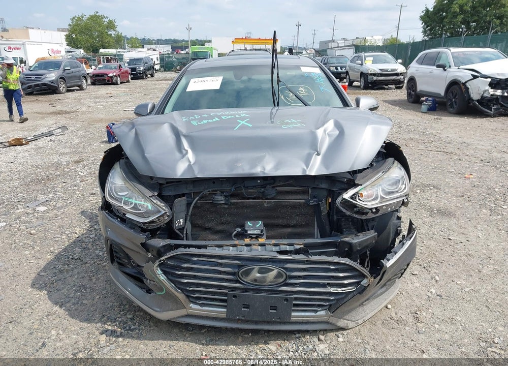 2018 HYUNDAI SONATA VIN: 5NPE34AF4JH611709