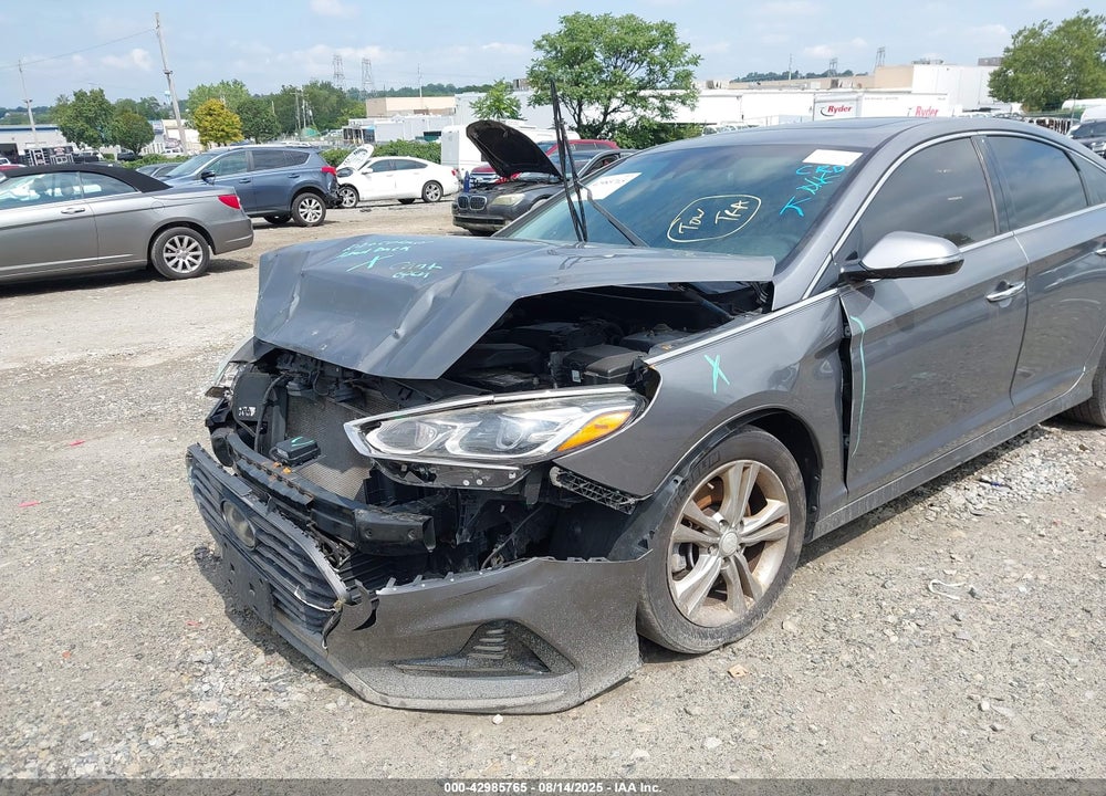 2018 HYUNDAI SONATA VIN: 5NPE34AF4JH611709