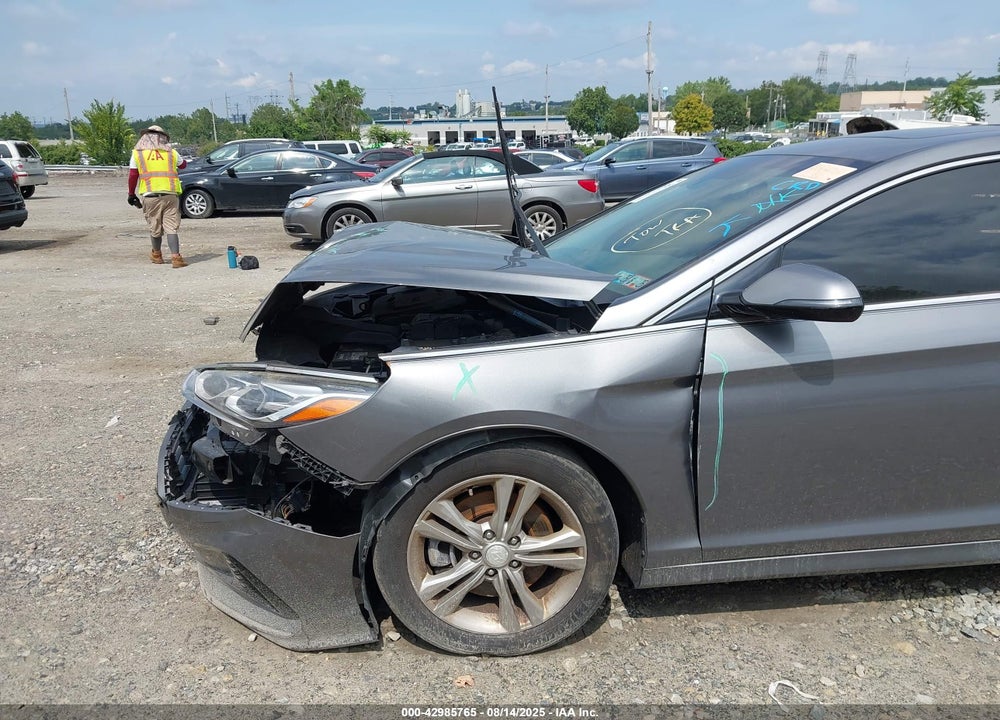 2018 HYUNDAI SONATA VIN: 5NPE34AF4JH611709