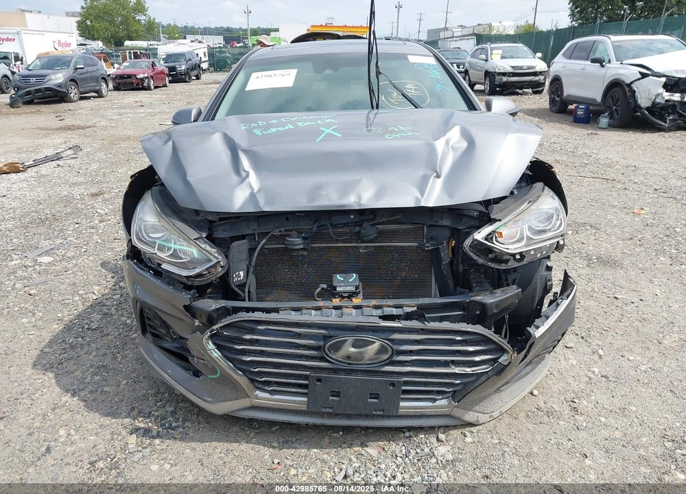 2018 HYUNDAI SONATA VIN: 5NPE34AF4JH611709