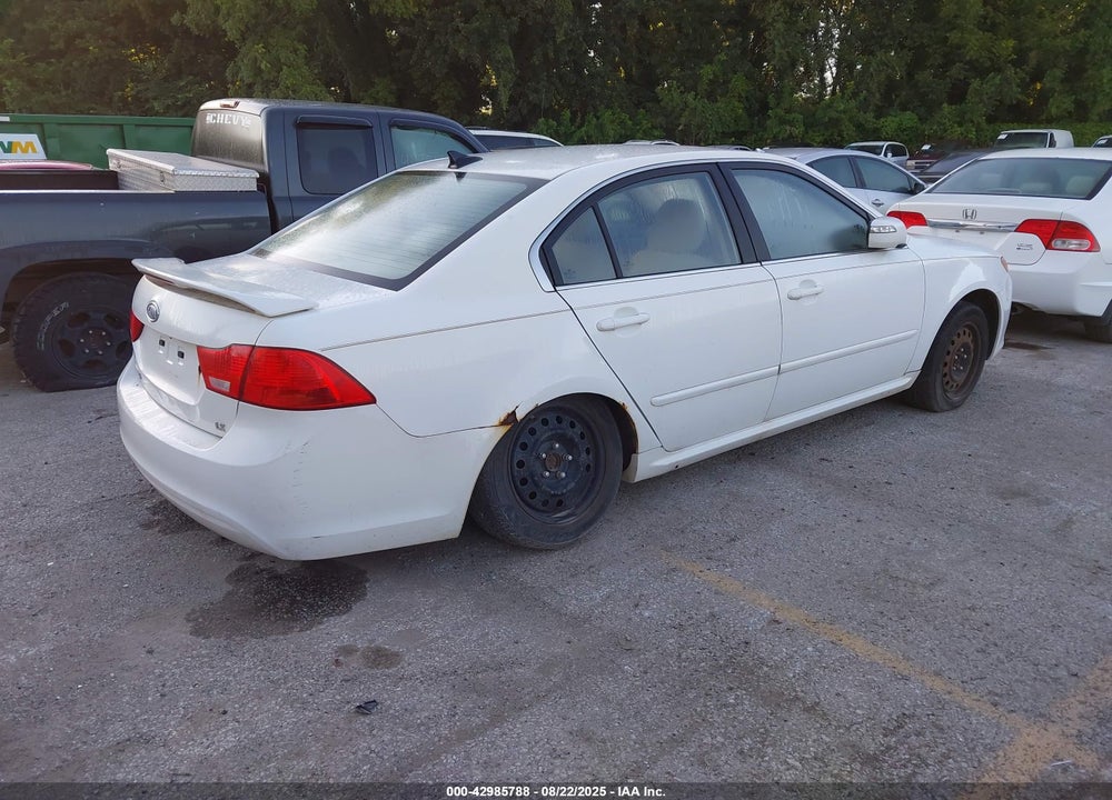 2009 KIA OPTIMA VIN: KNAGE228795338054