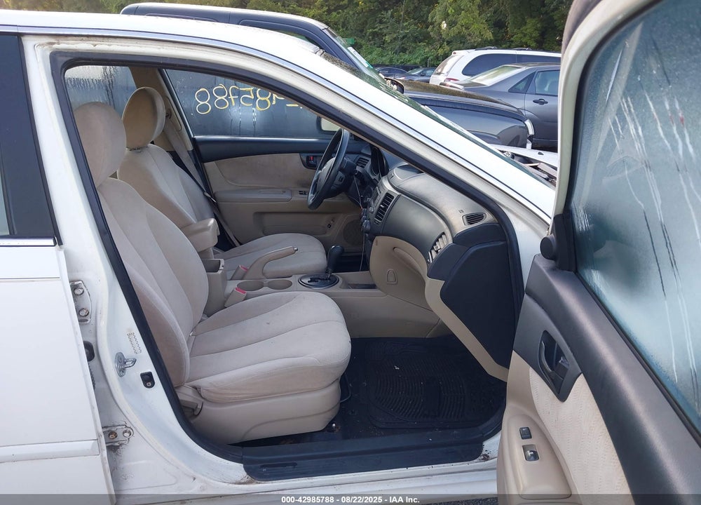2009 KIA OPTIMA VIN: KNAGE228795338054