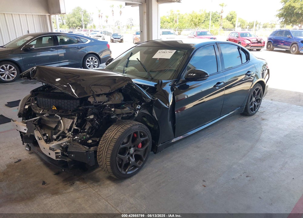 2020 ALFA ROMEO GIULIA SPORT RWD VIN: ZARFAMAN7L7625649