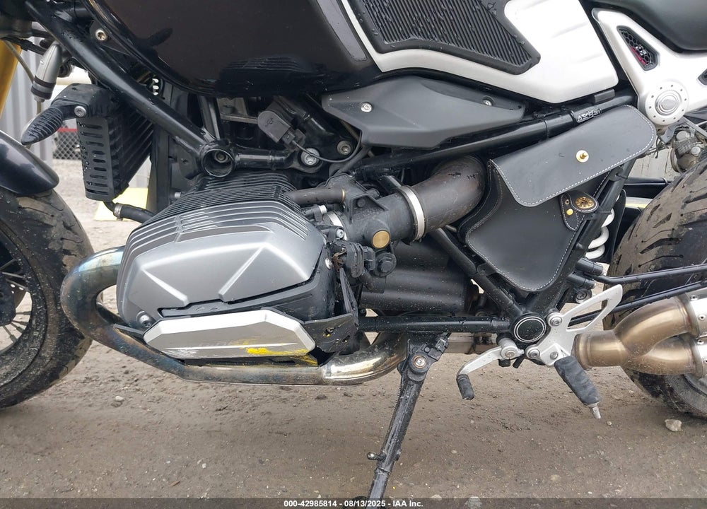 2021 BMW R NINE T VIN: WB10L5309M6D92074