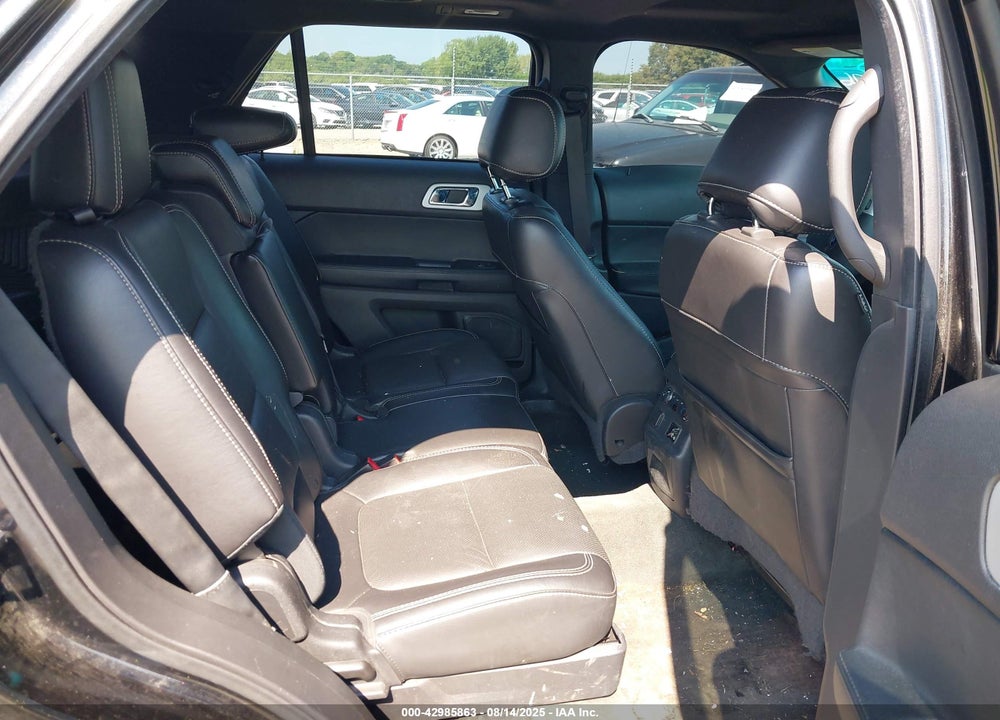 2015 FORD EXPLORER SPORT TRAC VIN: 1FM5K8GT1FGA00776