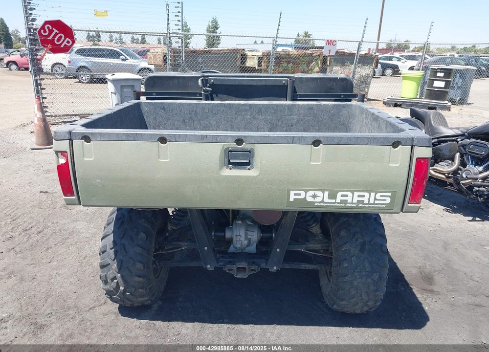 2008 POLARIS RANGER XP VIN: 4XARH68A782700427