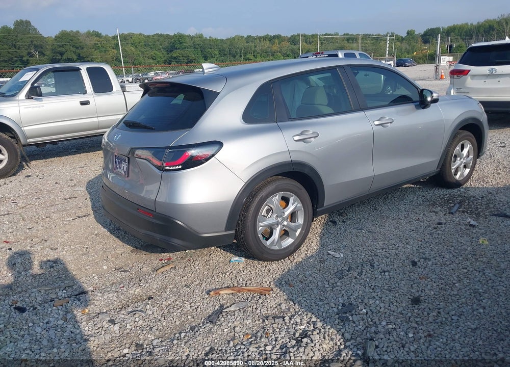 2025 HONDA HR-V 2WD LX VIN: 3CZRZ1H34SM757365