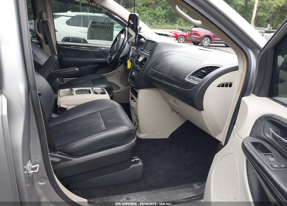 2016 CHRYSLER TOWN & COUNTRY TOURING VIN: 2C4RC1BG2GR229665