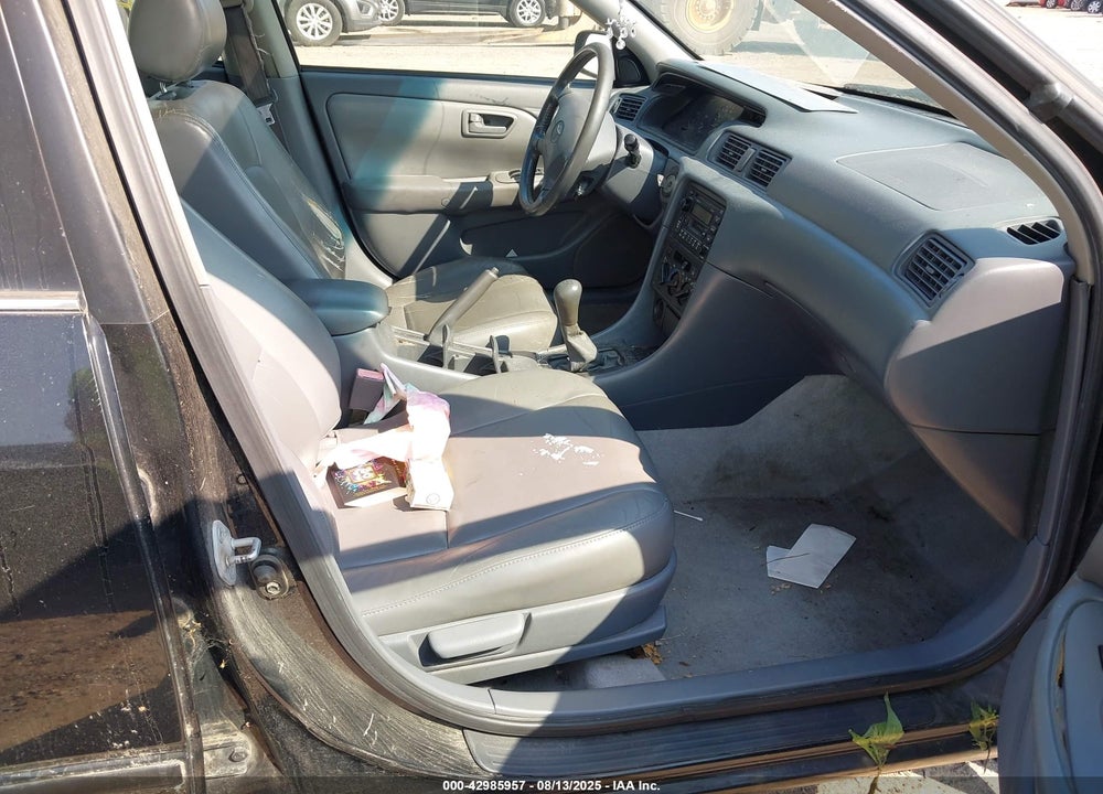 2000 TOYOTA CAMRY LE VIN: JT2BG22K1Y0433460