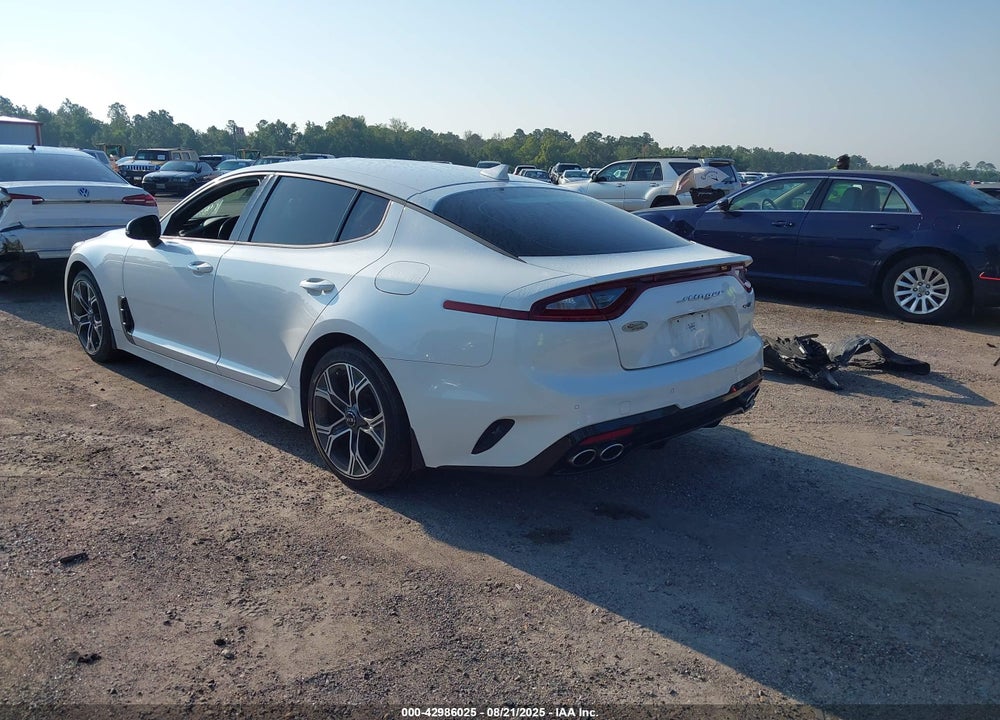 2020 KIA STINGER VIN: KNAE15LA8L6086936