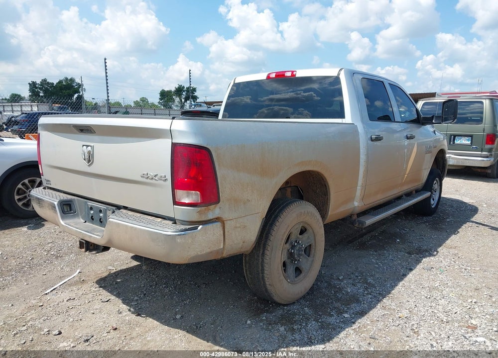 2015 RAM 2500 VIN: 3C6TR5CT3FG651415