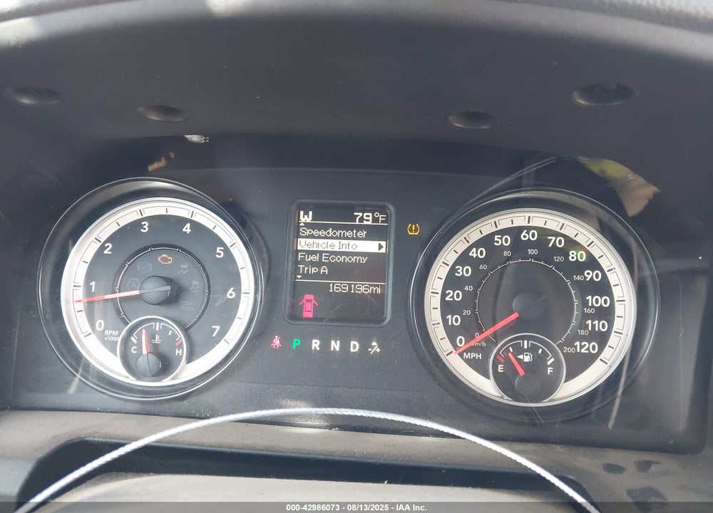 2015 RAM 2500 VIN: 3C6TR5CT3FG651415