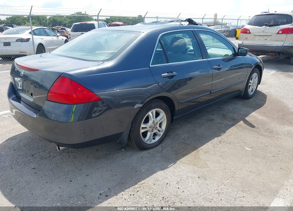 2007 HONDA ACCORD 2.4 EX VIN: 1HGCM56707A209621