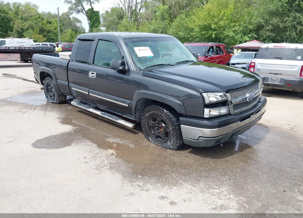 2003 CHEVROLET SILVERADO 1500 LS VIN: 2GCEC19T331222721