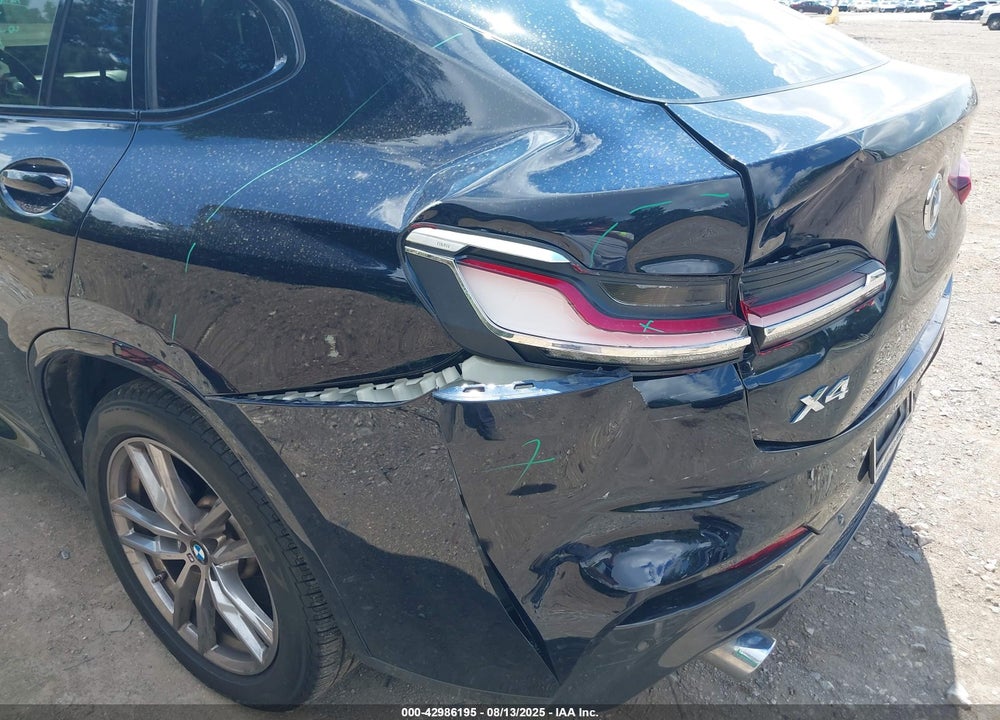 2021 BMW X4 VIN: 5UX2V1C02M9H50286