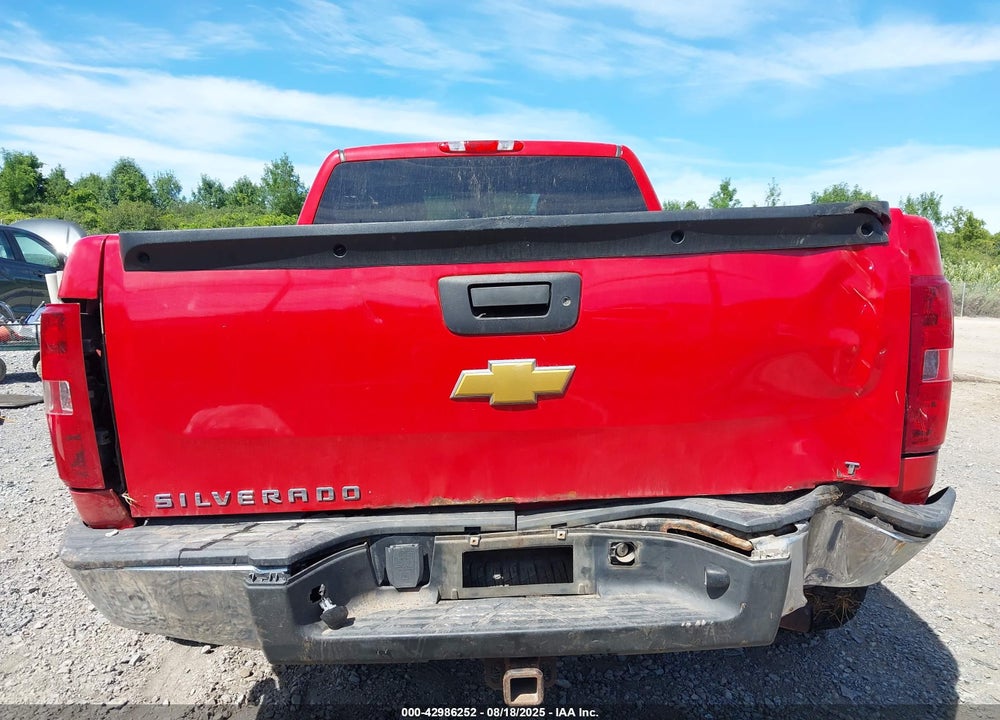 2013 CHEVROLET SILVERADO 1500 LT VIN: 1GCRKSE74DZ384403