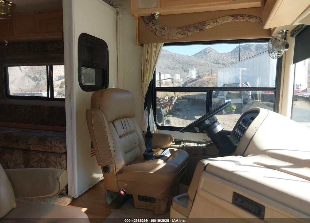 2004 FREIGHTLINER CHASSIS X LINE MOTOR HOME VIN: 4UZAAHDCX4CN53128