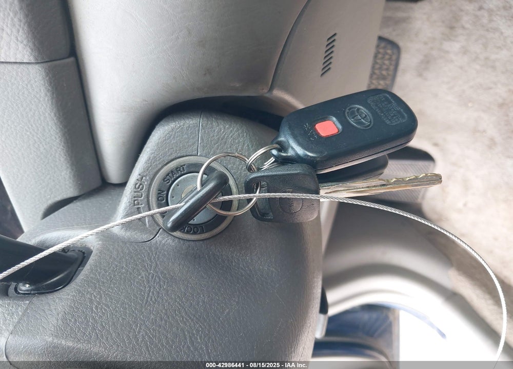 2005 TOYOTA CAMRY LE VIN: 4T1BE32KX5U042343