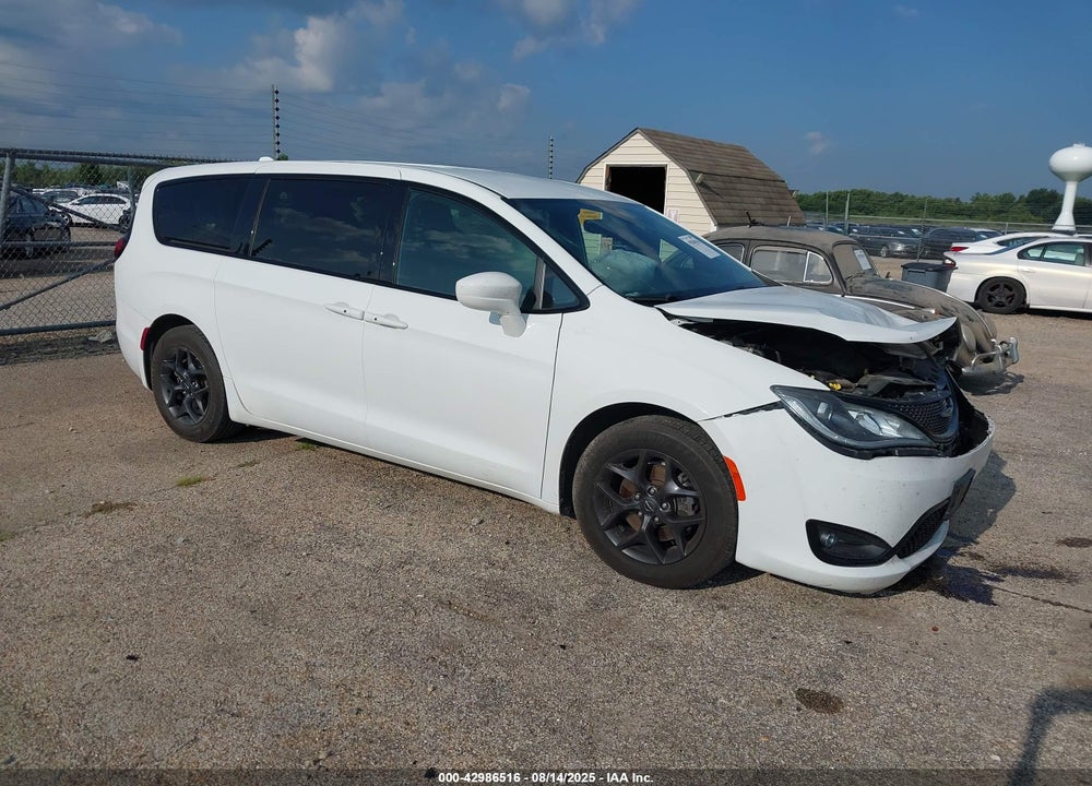 2019 CHRYSLER PACIFICA TOURING PLUS VIN: 2C4RC1FG6KR657970