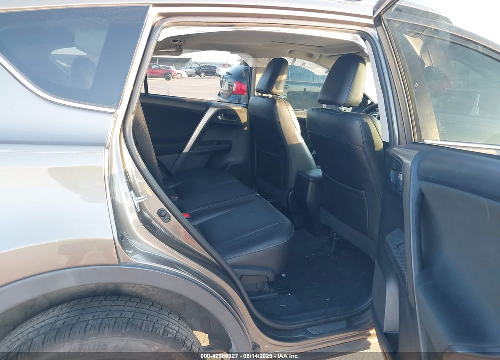 2015 TOYOTA RAV4 VIN: 2T3WFREV4FW136007