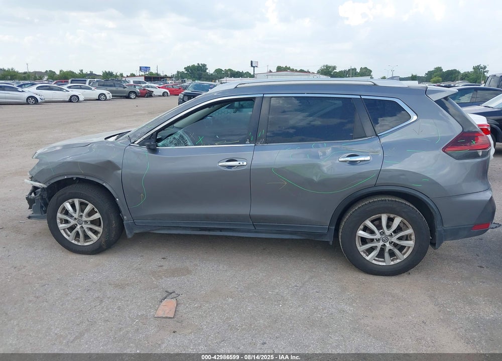 2018 NISSAN ROGUE VIN: 5N1AT2MTXJC847051
