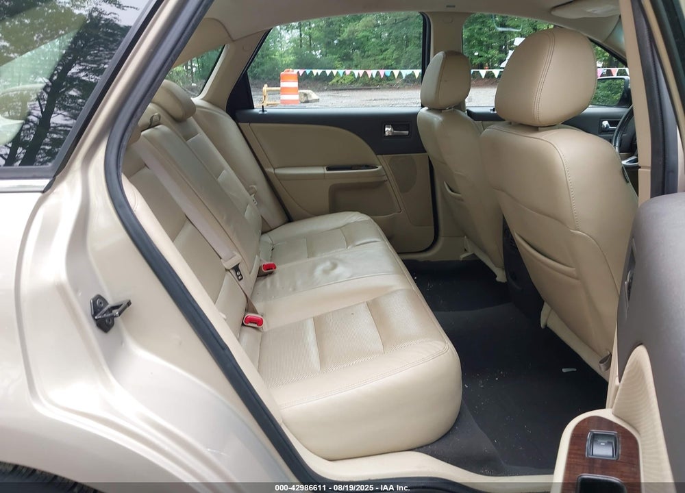 2008 FORD TAURUS LIMITED VIN: 1FAHP25W78G107773