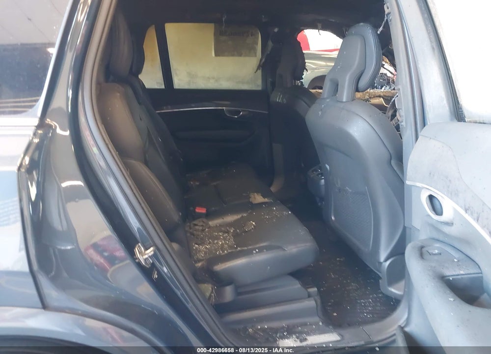 2018 VOLVO XC90 VIN: YV4102PK7J1373228