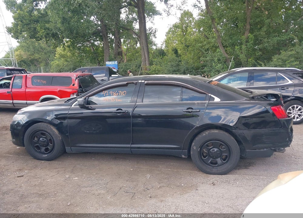 2015 FORD POLICE INTERCEPTOR UTILITY VIN: 1FAHP2L89FG117738
