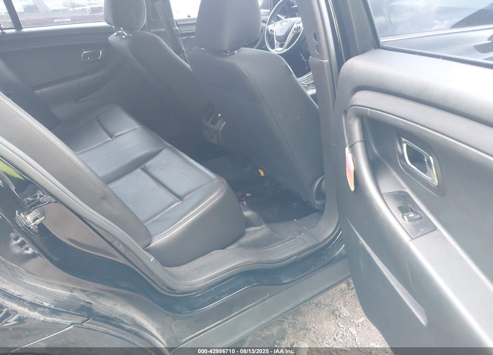2015 FORD POLICE INTERCEPTOR UTILITY VIN: 1FAHP2L89FG117738