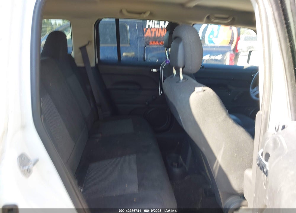 2017 JEEP PATRIOT VIN: 1C4NJPBA5HD211457